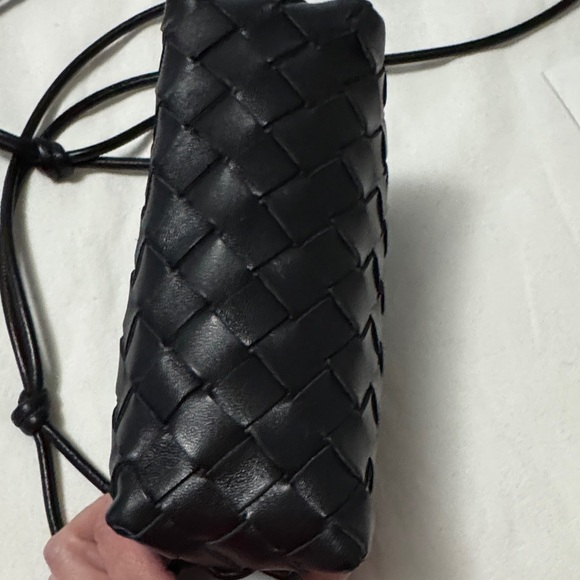 Bottega Veneta Mini Loop Camera Bag - Picture 4 of 7